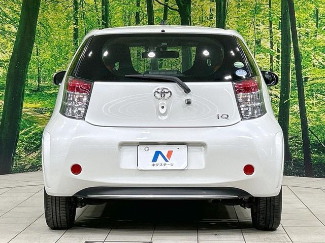 トヨタ iQ 1.3 130G レザーパッケージ の中古車詳細 (84,010km