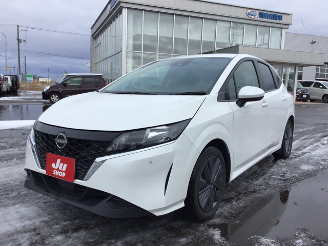 ノート 1.2 X FOUR 4WD 