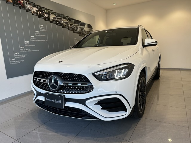 GLAクラスGLA200 d 4マチック アーバン スターズ 4WD