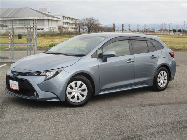 カローラツーリング1.8 ハイブリッド G-X プラス E-Four 4WD