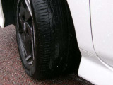 タイヤのコンディションもご確認下さい。