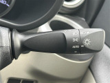 【オートライト(AUTO)】外の明るさをシステムが感知して、自動でヘッドライトが点灯します!ヘッドライトをつけ忘れを防ぐ便利機能です。