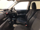 清潔で広々した座席です!是非、現車を見て体感してみてください。