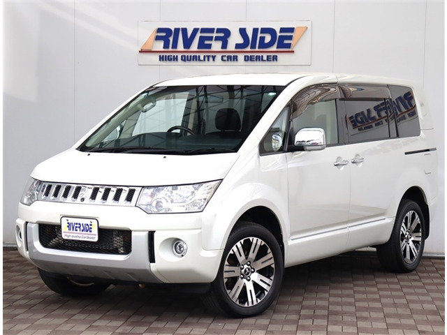 三菱 デリカD:5 2.2 シャモニー 4WD