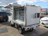 キャリイ 移動販売冷凍車 1WAY 40リットル 清水・排水タンク仕様