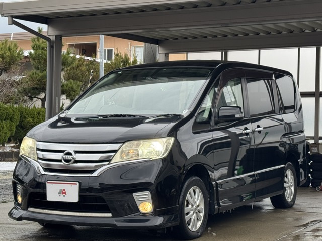 セレナ2.0 ハイウェイスター J パッケージ 4WD