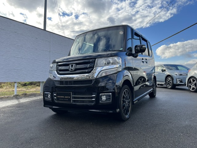 N-BOXカスタムG SSパッケージ ブラックスタイル 4WD