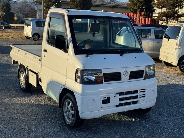 クリッパートラックDX エアコン付 4WD