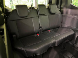 3列目シートはもちろん状態良好☆大人でもゆったりと座って頂けますので、大人数でのお出かけもラクラクです♪ご家族で、気の知れた仲間で、ドライブに行くのが楽しみですね♪
