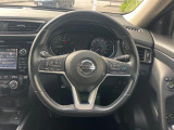 【ステアリングスイッチ】運転中、前方から目線をそらすことなく、オーディオ等の操作が可能な便利機能!安心&快適なドライブを演出してくれます♪