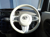 ステアリングはとてもきれいな状態です☆
