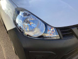 【ヘッドライト】視認性に優れています。対向車にも優しい光です。
