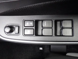 電動格納式ドアミラー・パワーウィンドウ装備しています。