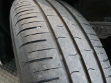 溝もしっかりある良好な夏タイヤです。