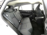 【居住性】リヤシートのスペースは、しっかり確保してます♪もちろん室内クリーニング済みです☆