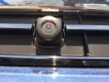 *全方位モニター*全方の視界をナビ画面に表示し、バック駐車などをサポート!*