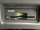 【ETC】高速道路の料金所をストレスなく通過!話題のスポットやサービスエリアに多い「スマートIC」利用時は必須のアイテムです。当店でセットアップを実施、ご納車当日からすぐにご利用いただけます!