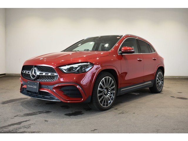 GLAクラスGLA200d 4マチック AMGラインパッケージ 4WD