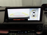 バックモニターを装備しています。車庫入れ時等に車両後方が確認出来るのでとても便利です。