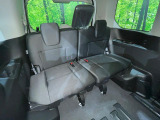 3列目シートはもちろん状態良好☆大人でもゆったりと座って頂けますので、大人数でのお出かけもラクラクです♪ご家族で、気の知れた仲間で、ドライブに行くのが楽しみですね♪