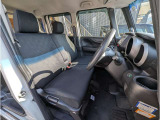日々のメンテナンスや車検、修理など、お気軽に立ち寄れるお店作りを目指しております。