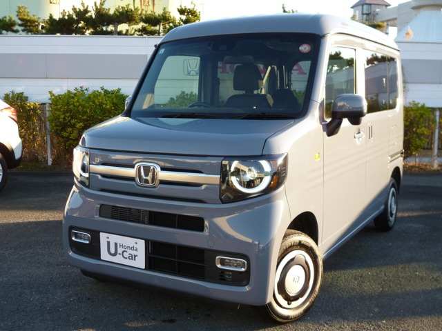 N-VAN+スタイル ファン ターボ  4WD