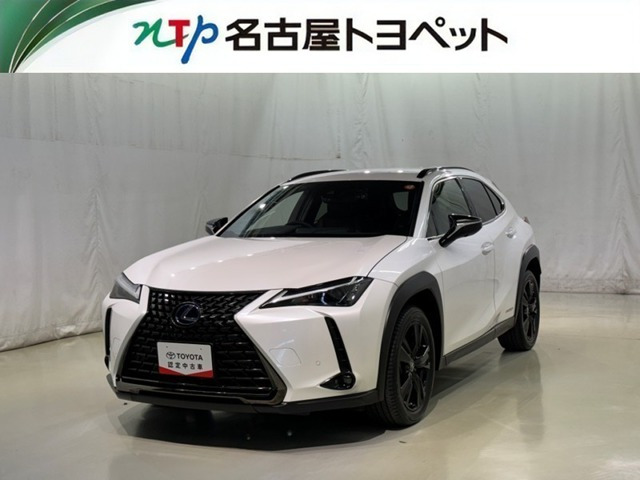 UX250h 4WDアーバン エレガンス 4WD