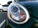 ヘッドライトは曇りがなくて綺麗です。