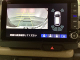 バックでの車庫入れも安心です! リアカメラが付いているバックモニター付のナビを装備しております。バンパーについているソナーや、操作線もついており距離感も画面から確認できます。