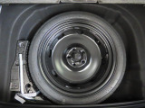 スペアタイヤ装着