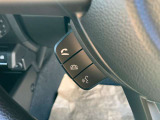 運転席から操作しやすい位置に配備されています♪