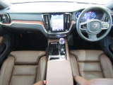 V60 ウルトラ T6  AWD プラグインハイブリッド 4WD 