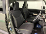 【フロントシート】さまざまな体格の方が快適に運転ができるよう配慮したシートになっております。