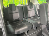 3列目シートはもちろん状態良好☆大人でもゆったりと座って頂けますので、大人数でのお出かけもラクラクです♪ご家族で、気の知れた仲間で、ドライブに行くのが楽しみですね♪