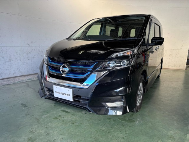 セレナ 1.2 e-POWER ハイウェイスターV 