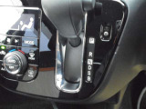 ☆走りもスムーズ!無段階変速のCVTです(^^♪燃費にも貢献しています♪