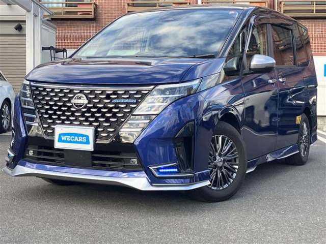 セレナ1.4 e-POWER AUTECH