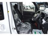 ☆運転席はシートの位置が高く運転がしやすいです!