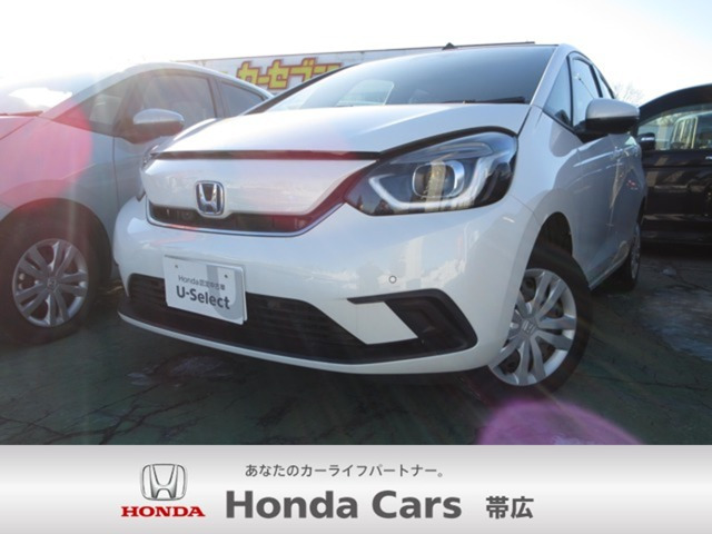 フィット 1.5 e:HEV ホーム 4WD（6AA-GR4）