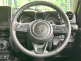 【純正革巻きステアリング】上質な革を使用することで、手にしっかり馴染みとても運転しやすいハンドルです♪