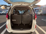 ラゲッジスペースもゆったりしています!!