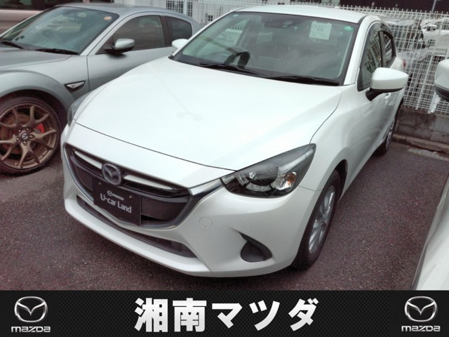 デミオ1.3 13S ブラック レザー リミテッド