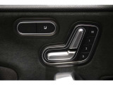 メルセデスの認定中古車「サーティファイドカー」では、専用のコールセンターにオペレータが24時間365日待機