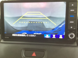 バックでの車庫入れも安心です! リアカメラが付いているバックモニター付のナビを装備しております。操作線もついており距離感も画面から確認できます。