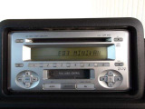 トヨタ製純正CD/カセットチューナー(CKP-W52)付き!