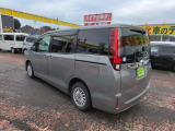初めてお車を購入される方もご安心ください!手続きから保険の加入までスタッフが丁寧にご案内いたします!