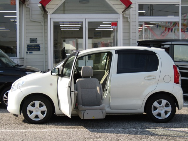 パッソ 1.3 G ウェルキャブ 助手席リフトアップシート車 Aタイプ 