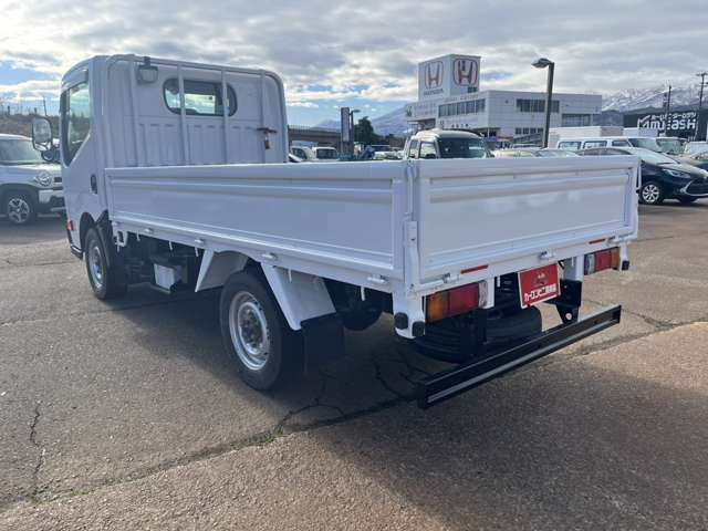 日産 アトラス 平 4WD 積載1400kg の中古車詳細 (169,000km, ホワイト
