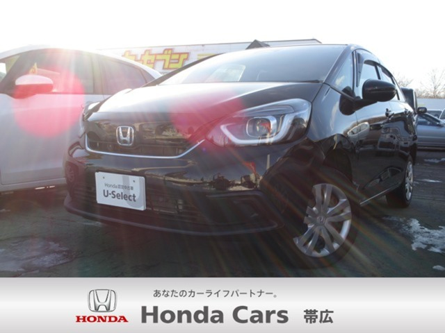 フィット  1.5 e:HEV ホーム 4WD