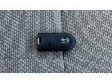 スマートキーシステム&プッシュエンジンスタートシステム、エンジン始動・停止をワンタッチで行え、キーのロックまでドアノブに触れる事でワンタッチ操作で行うことが出来ます☆